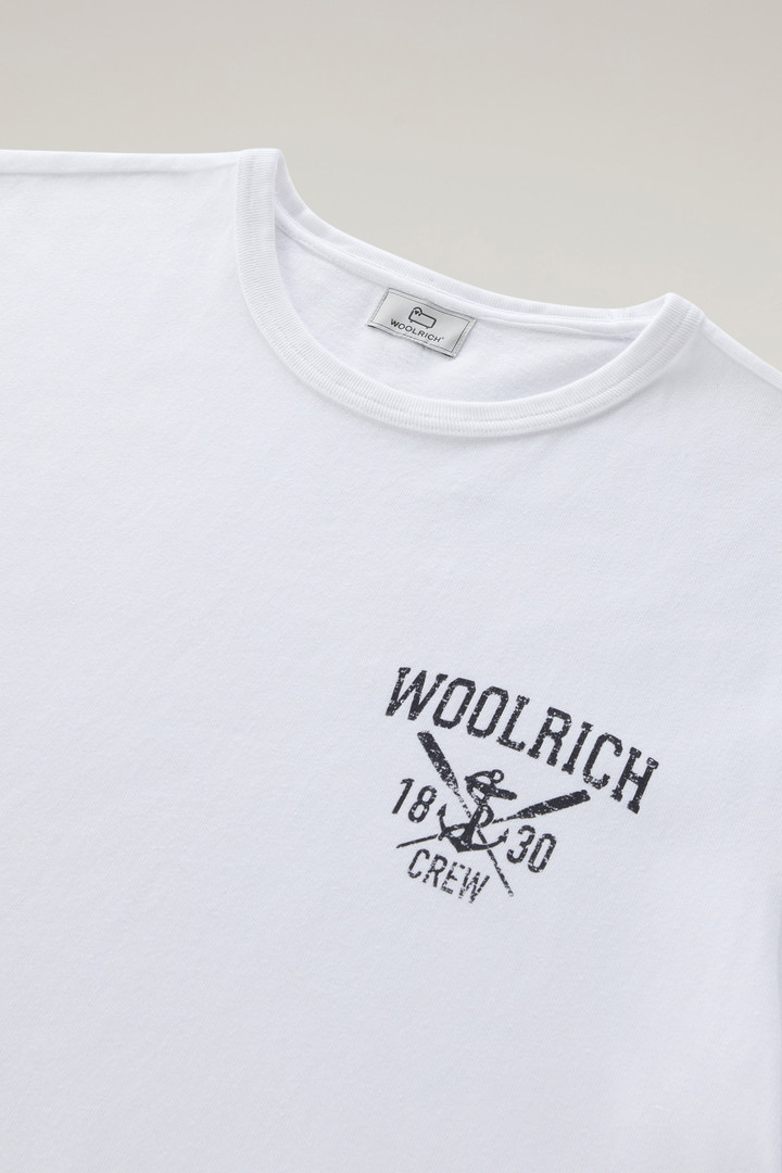 T-Shirt aus reiner Baumwolle mit nautischem Print Weiß photo 6 | Woolrich