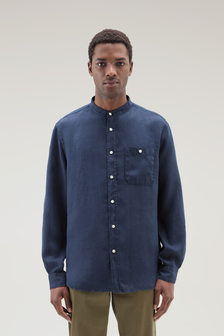 Garment-dyed Shirt with Mandarin Collar in Pure Linen Blue photo 1 | Woolrich