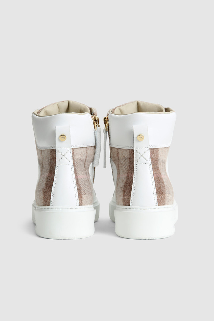 Sneaker Classic Court Mid con motivo Check