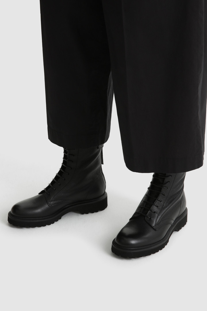 Spring City Stiefel aus getrommeltem Leder