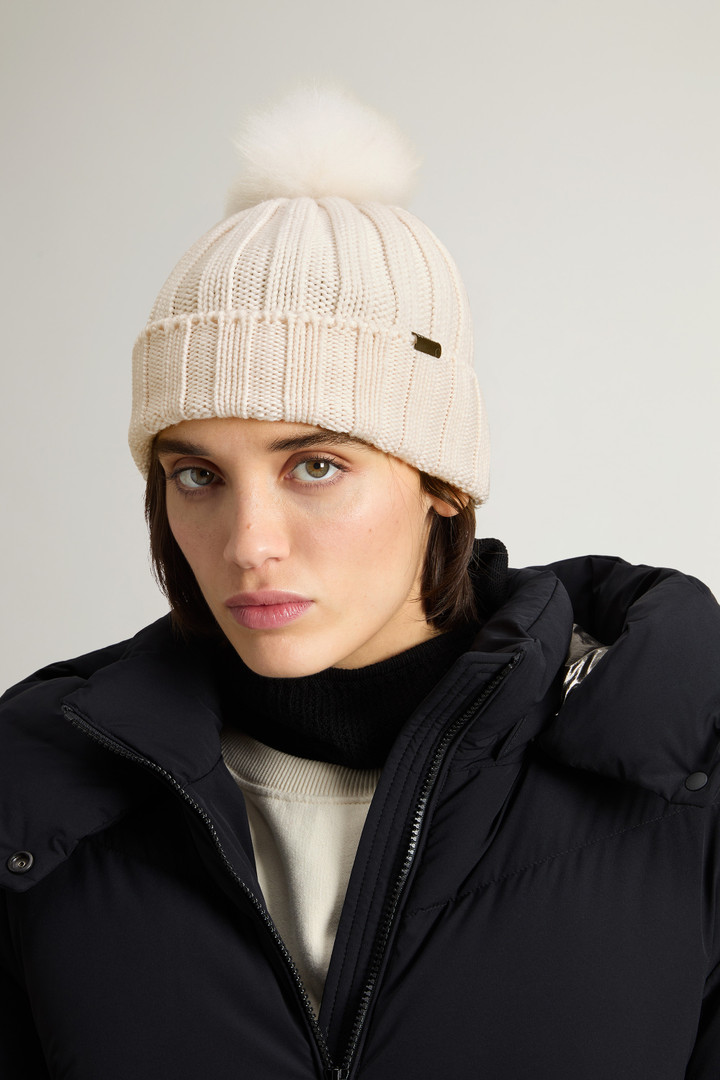 Beanie in Pure Virgin Wool with Cashmere Pom-Pom White photo 5 | Woolrich
