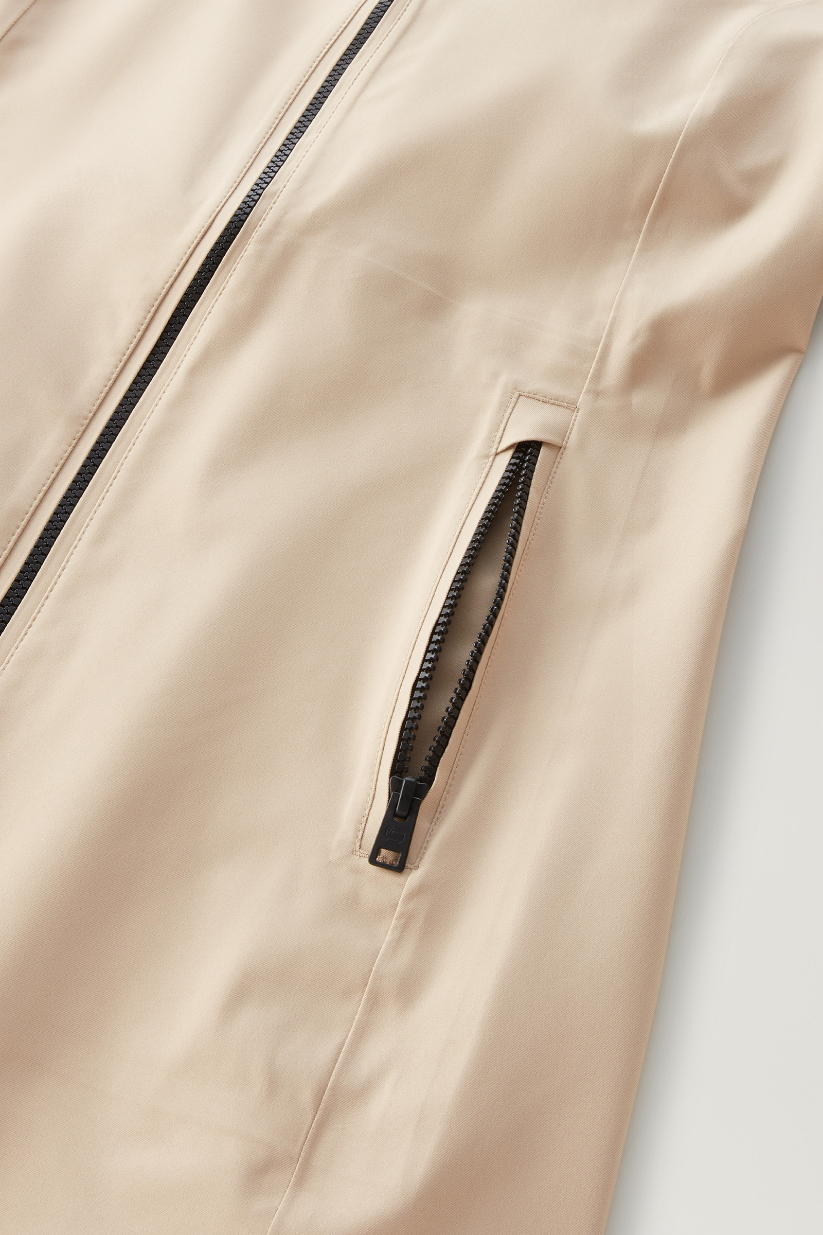Waterproof Leavitt Summer Parka Beige photo 9 | Woolrich