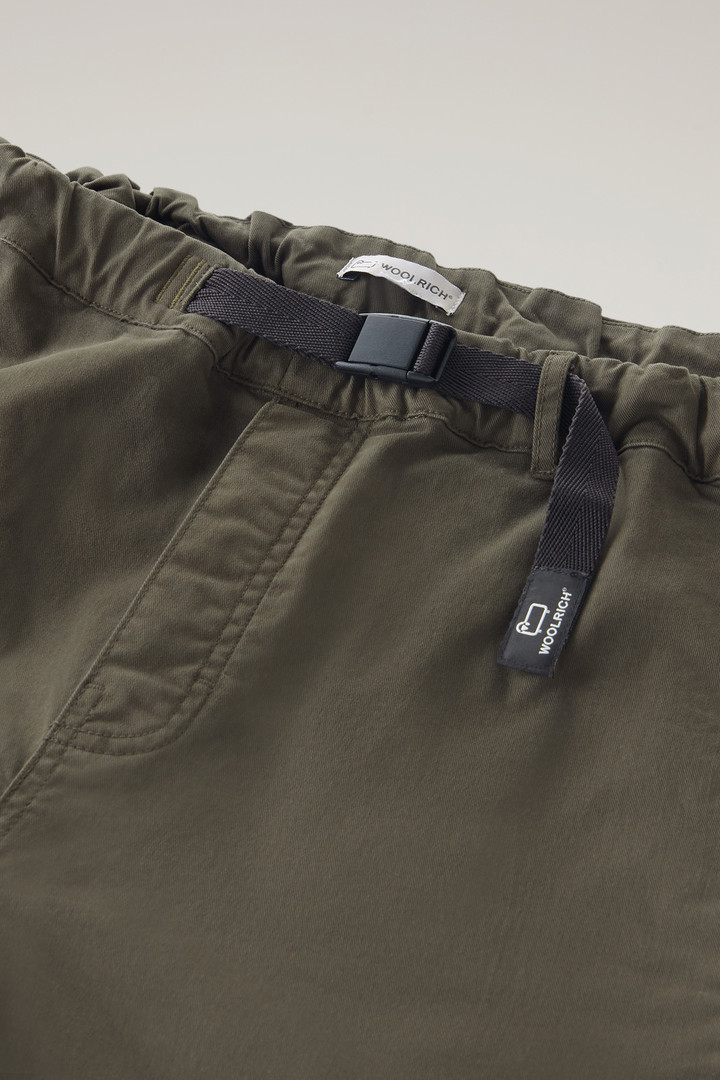 Garment-Dyed Chino Pants in Stretch Cotton Twill Green photo 2 | Woolrich