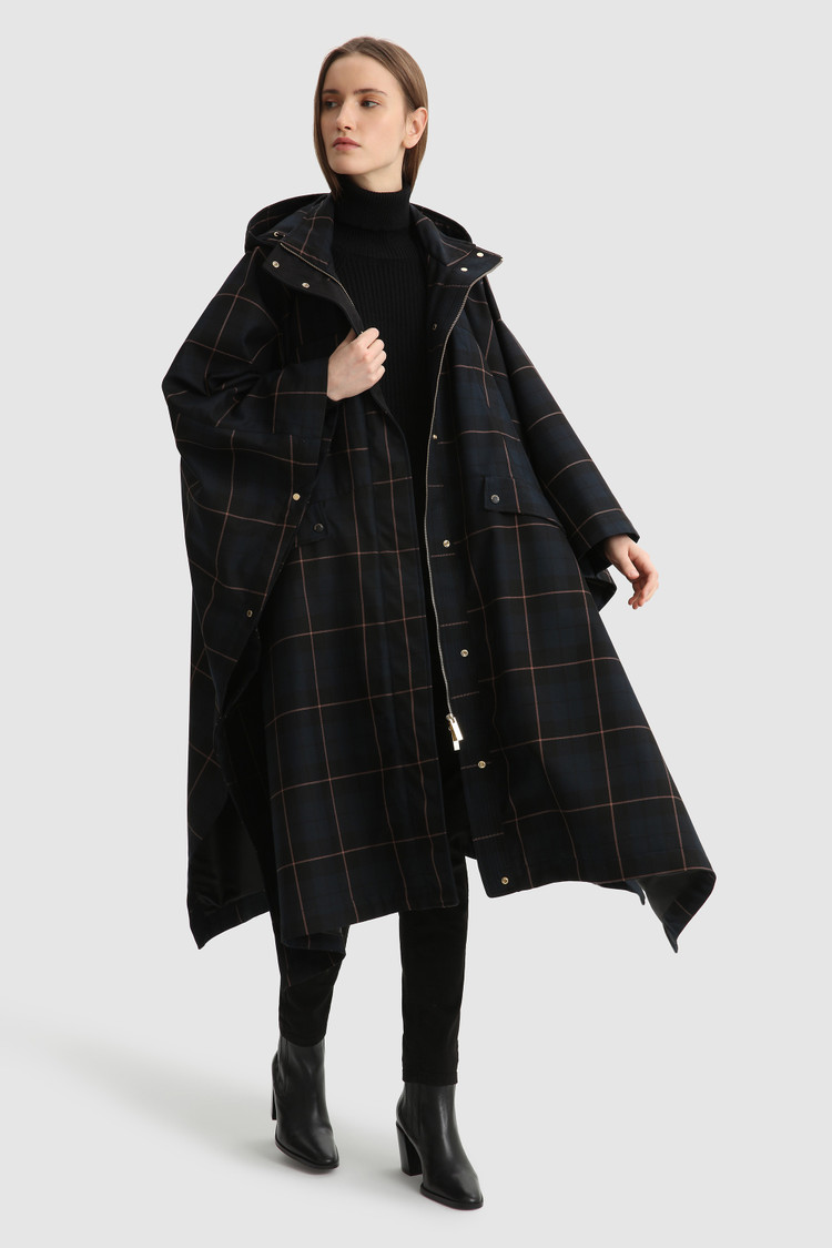 Meade cape met Buffalo Check-patroon