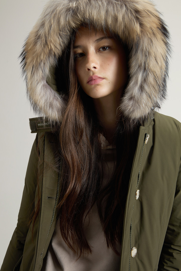 Arctic Parka en Urban Touch avec fourrure amovible Vert photo 5 | Woolrich