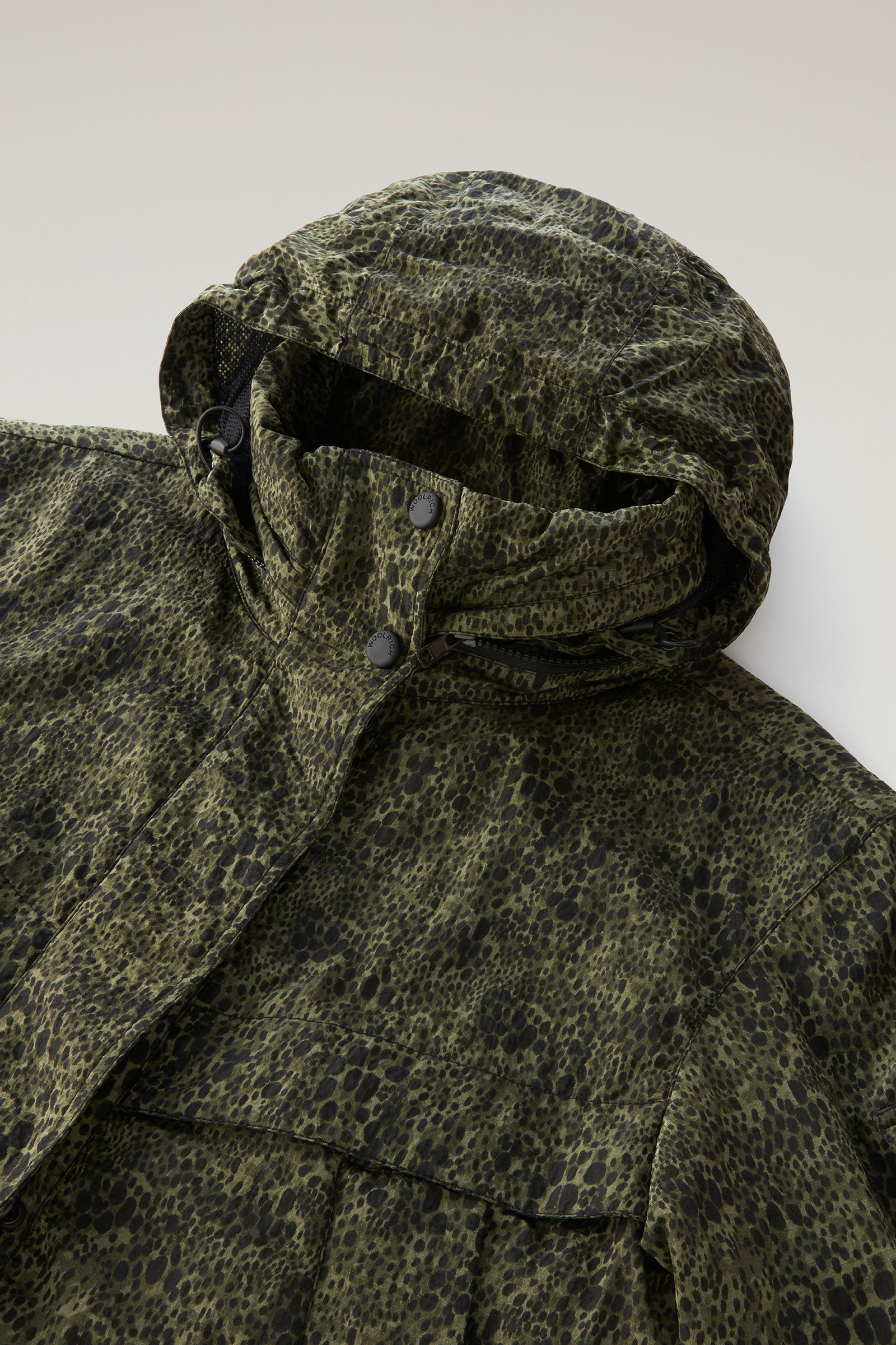 Veste Camo avec capuche pliable vert photo 7 | Woolrich