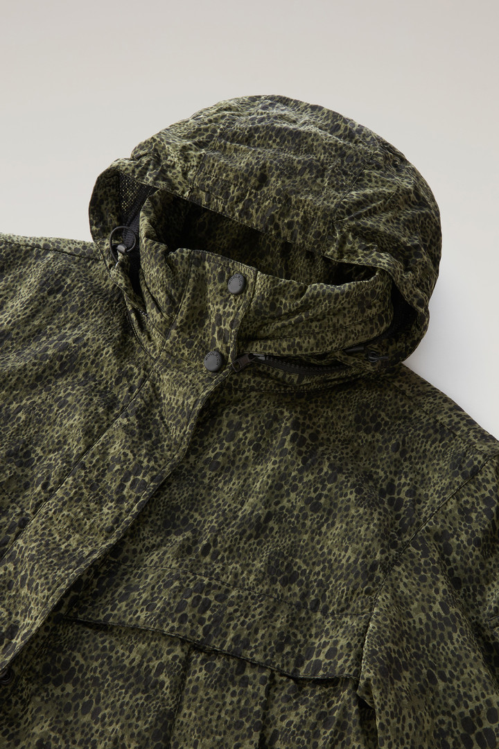 Jacke mit Camouflage-Muster und faltbarer Kapuze Grün photo 6 | Woolrich