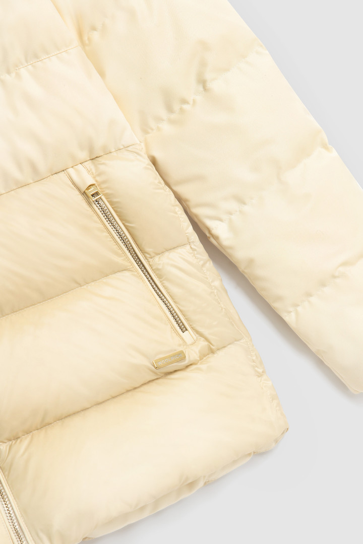 Luxury short down Jacket with horizontal quilting