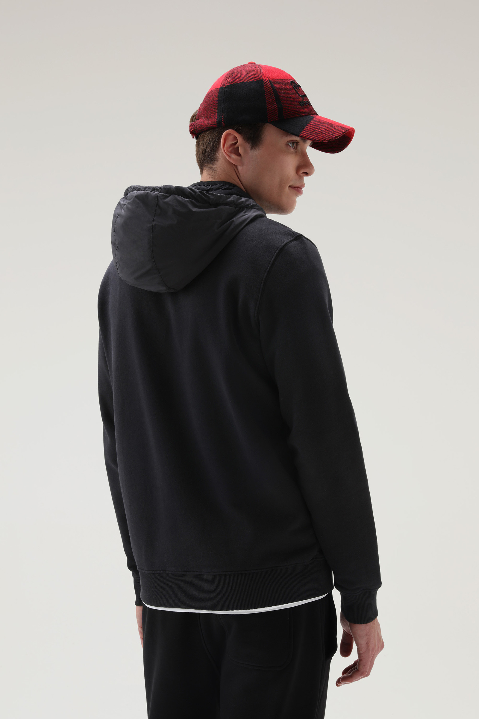 Kapuzenpullover aus Baumwolle und Taslan-Nylon schwarz photo 3 | Woolrich