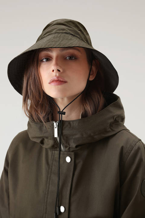 Rain Bucket Hat in Soft Eco Ramar with Drawcord Green photo 2 | Woolrich