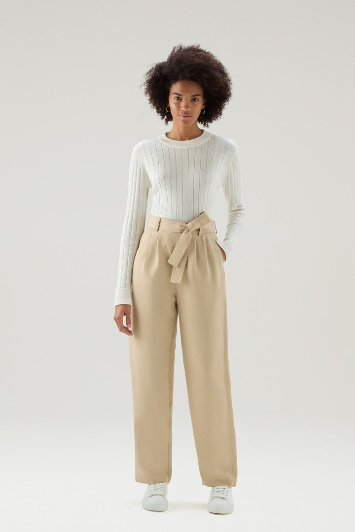 Belted Pants in Linen Blend Beige photo 2 | Woolrich