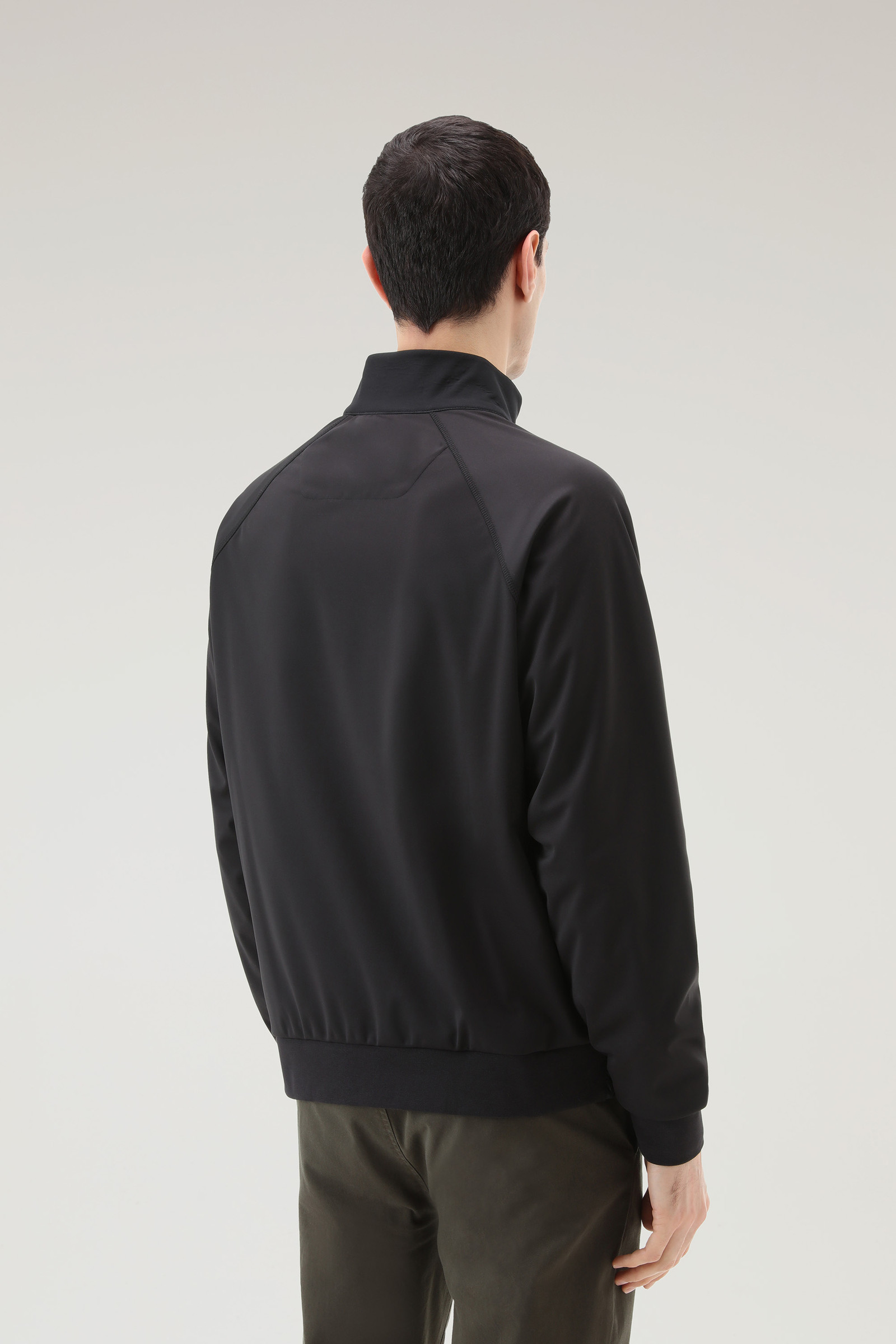 Hybrid Zip-up Sweatshirt in Softshell and Crinkle Nylon Black photo 2 | Woolrich