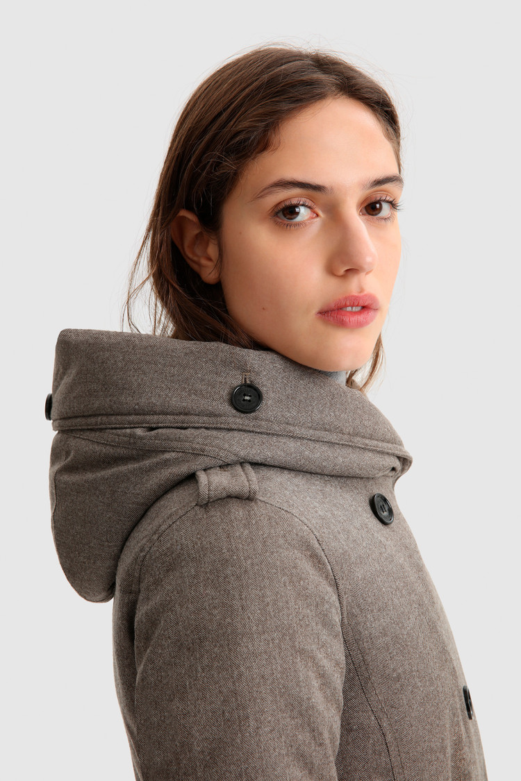 Trench in lana vergine italiana con cintura