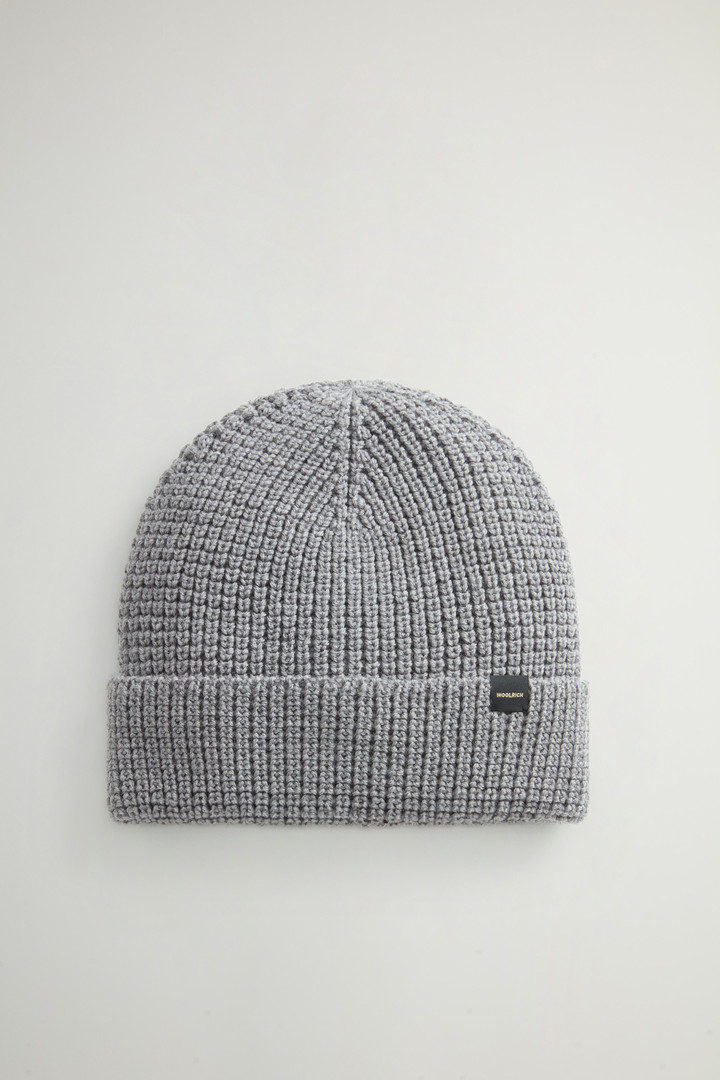 Beanie in Pure Merino Virgin Wool with Honeycomb Stitch Gray photo 1 | Woolrich