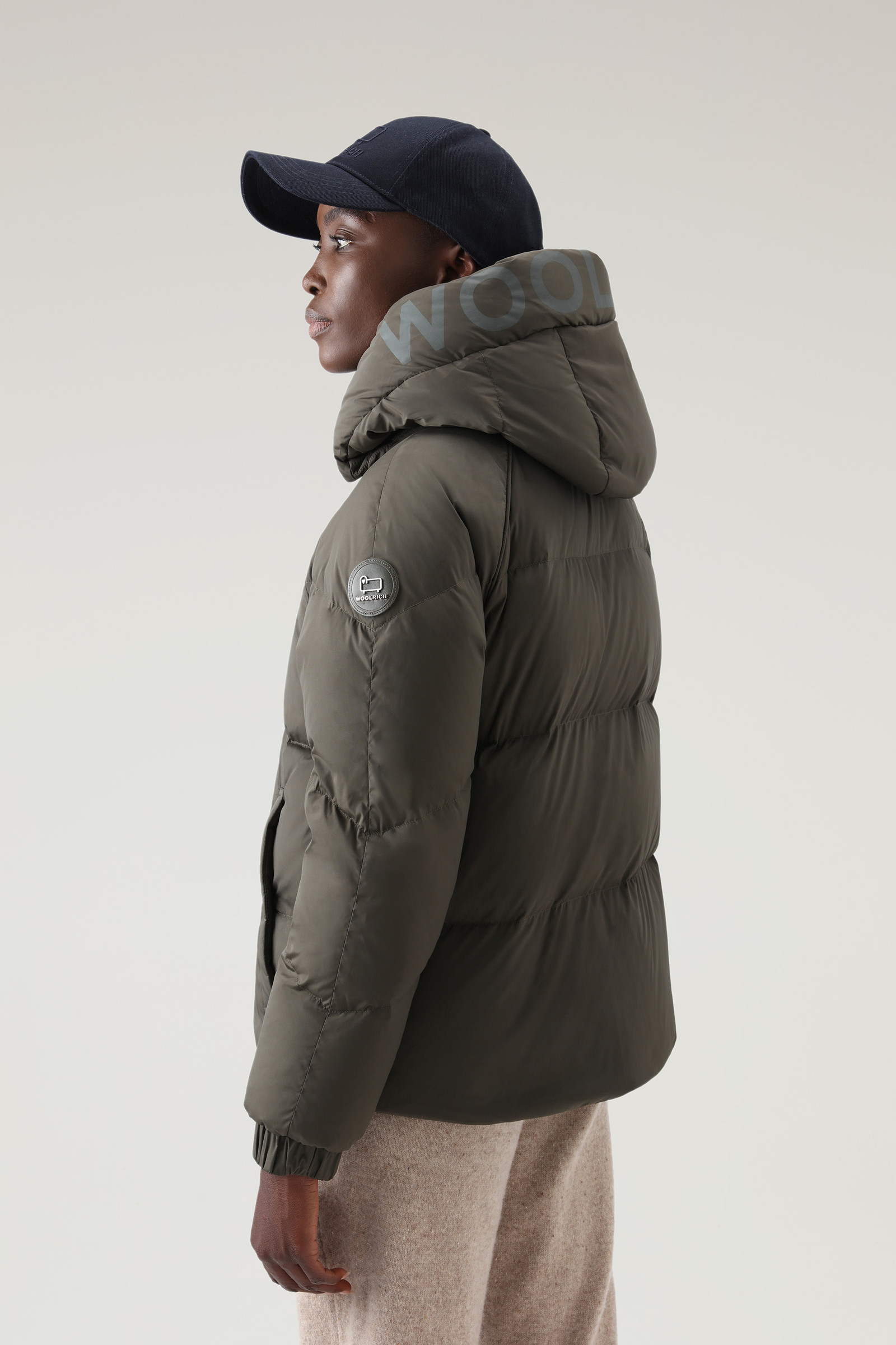 Alsea Short Daunenjacke mit abnehmbarer Kapuze photo 3 | Woolrich