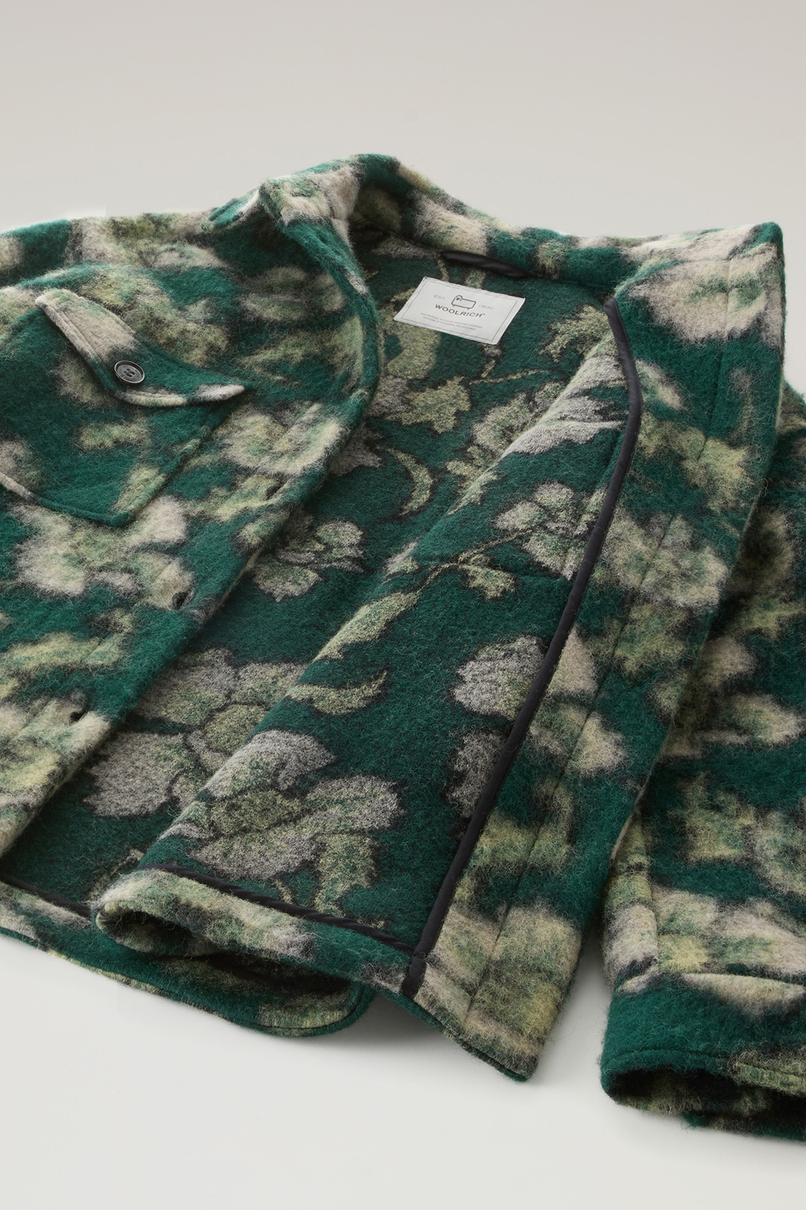 Gentry Overshirt in Wool Blend Green photo 9 | Woolrich