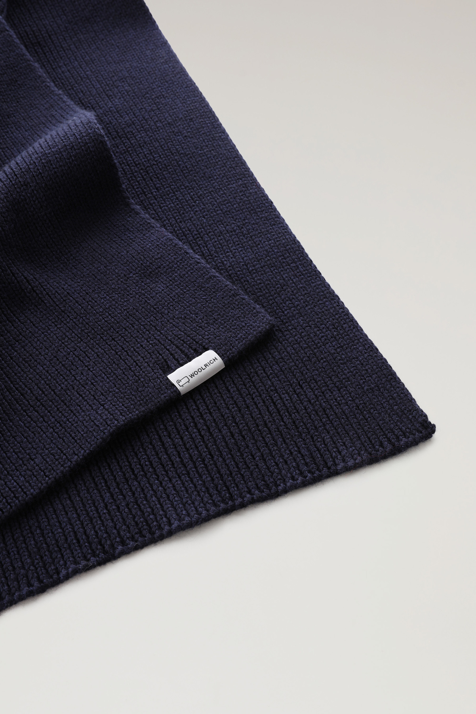 Gerippter Schal aus Merinowolle Blau photo 2 | Woolrich