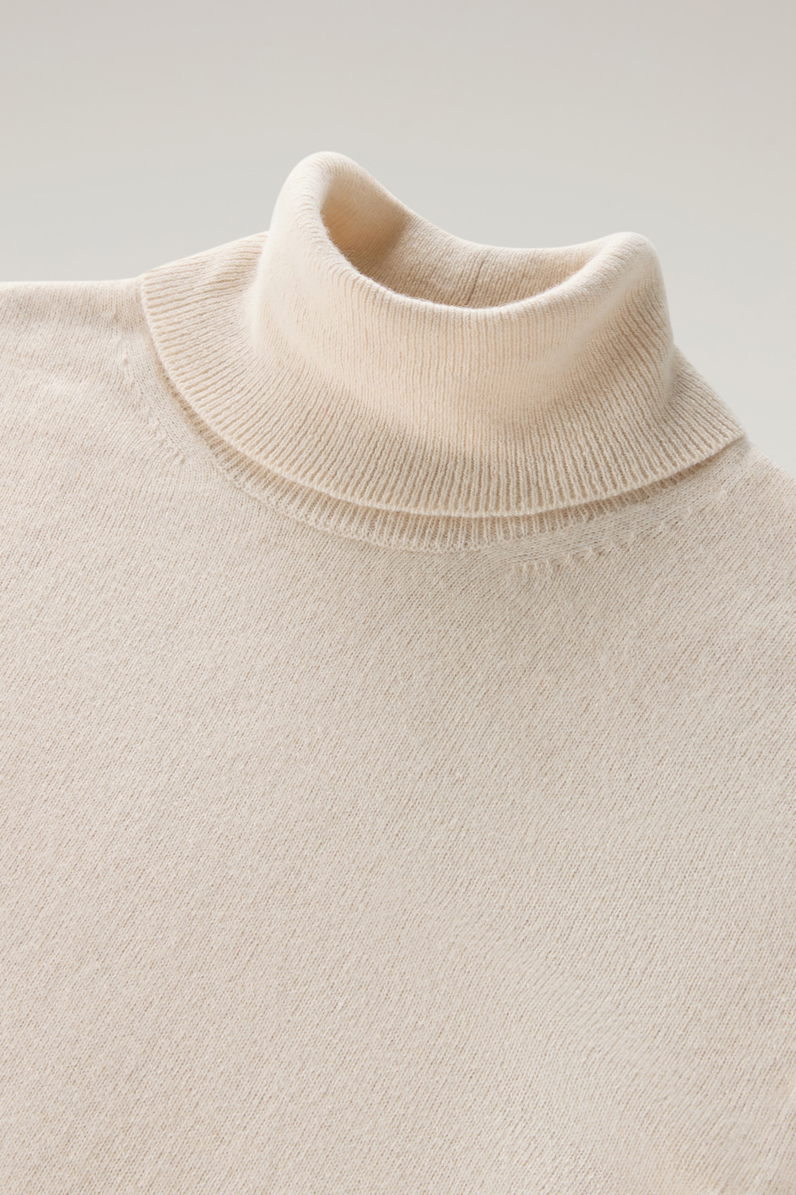 Turtleneck Sweater in Wool Blend - Women - White