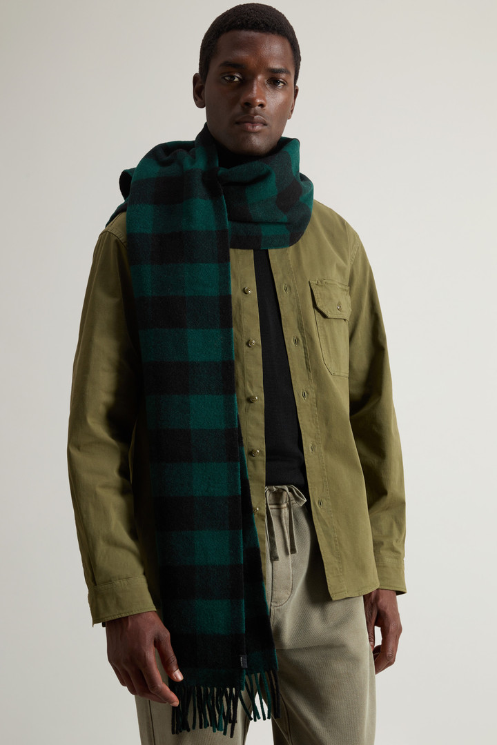 Wool-Blend Scarf with Jacquard Buffalo Check Pattern Green photo 4 | Woolrich