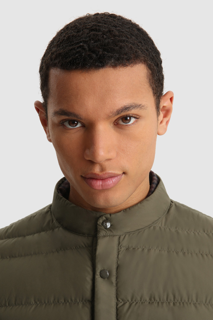 Lightweight foldable microfiber Vest