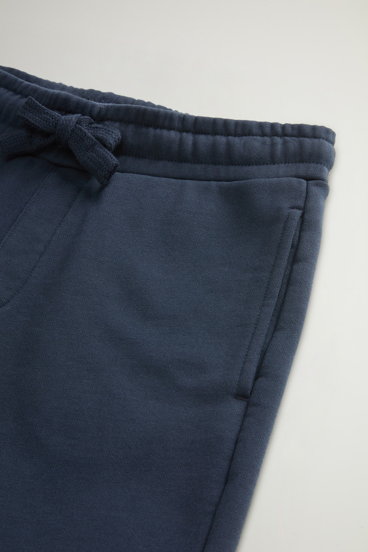 Boys' Pants in Pure Cotton Fleece with Pockets Blue photo 4 | Woolrich