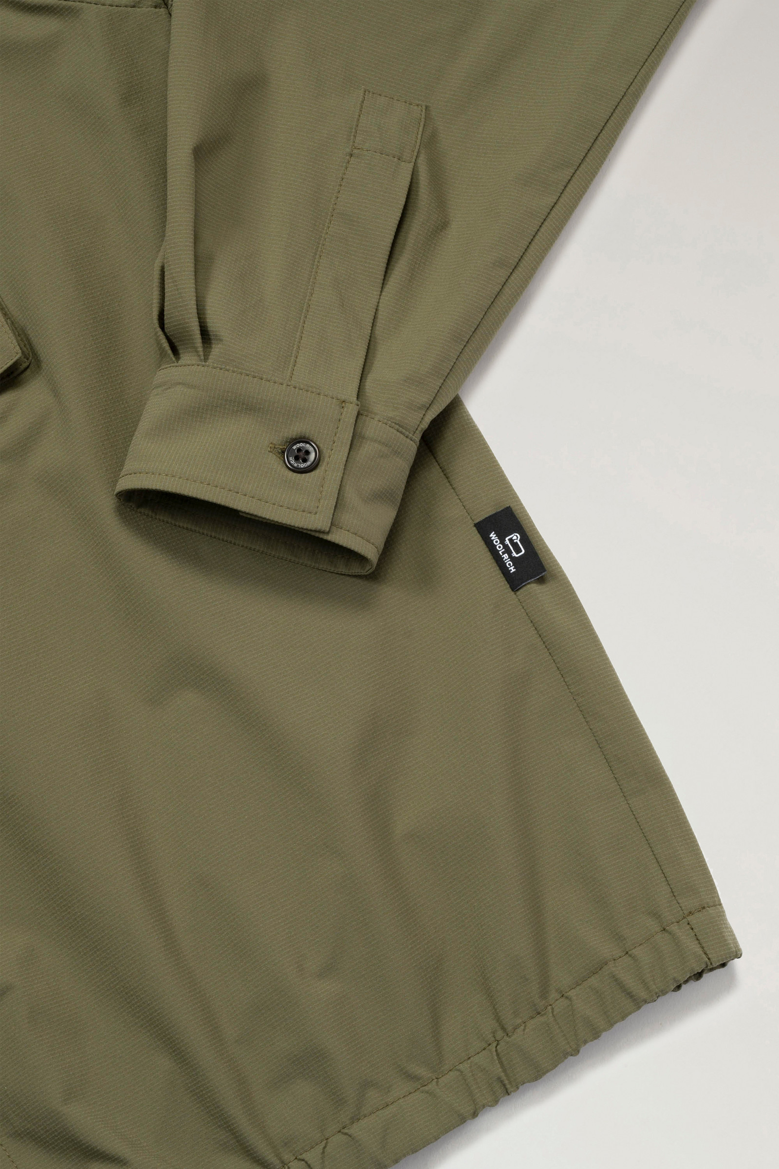 High Aeration Cardigan in Stretch Ripstop Green photo 7 | Woolrich