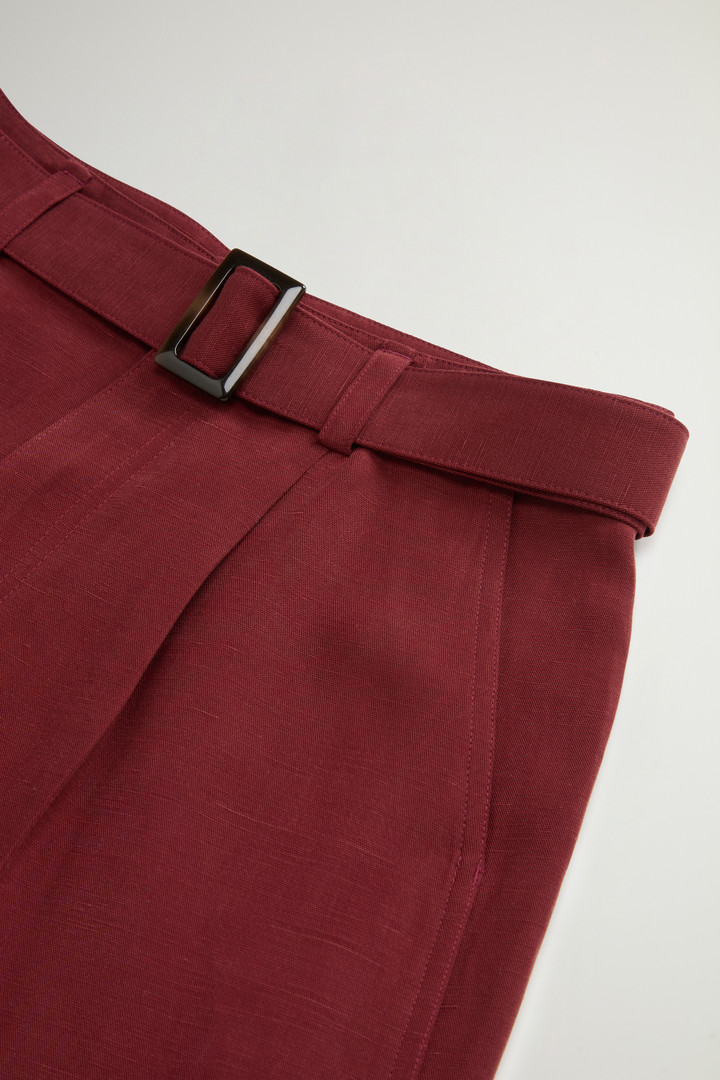 Garment-Dyed Linen-Blend Bermuda Shorts Red photo 6 | Woolrich