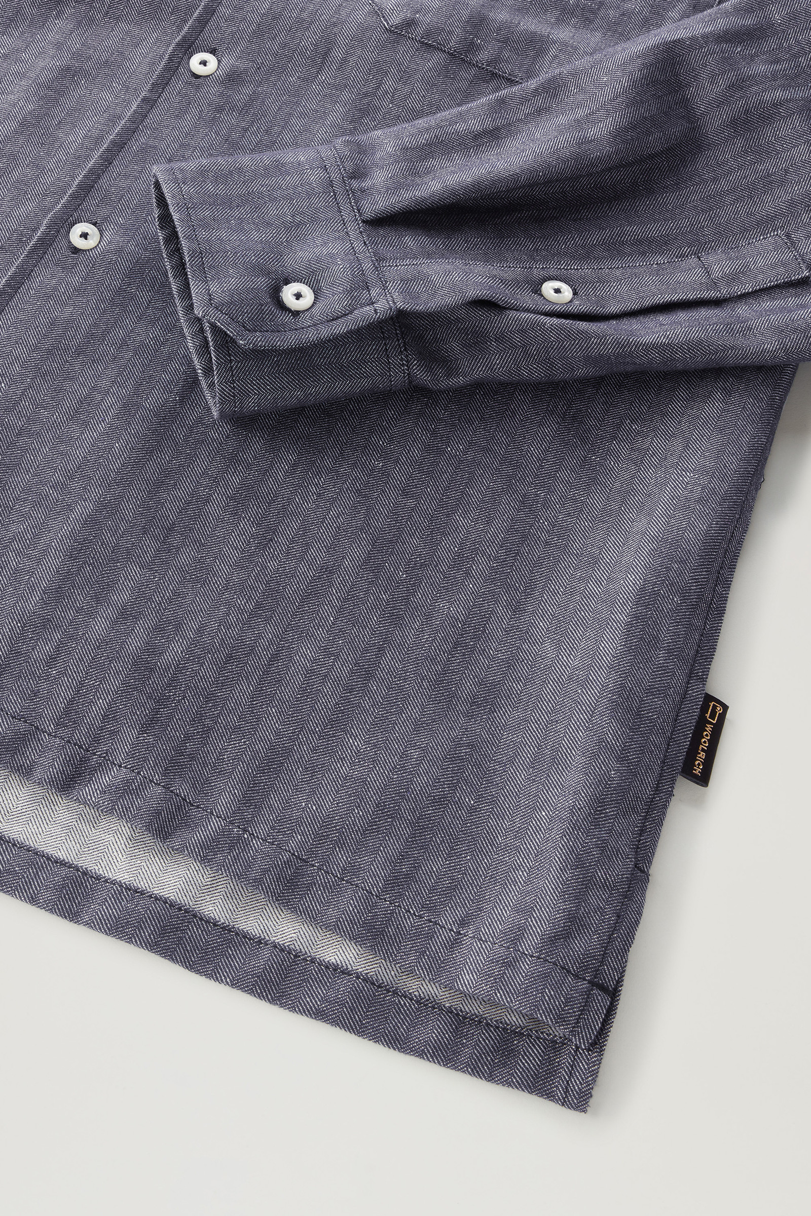 Surchemise en coton et lin mélangés bleu photo 7 | Woolrich