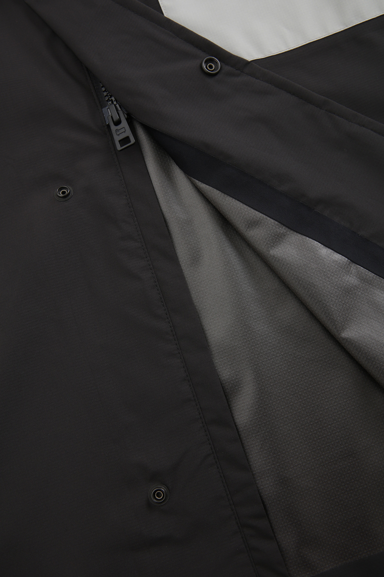Manteau étanche ultraléger Delaware en Pertex® Revolve bleu photo 14 | Woolrich