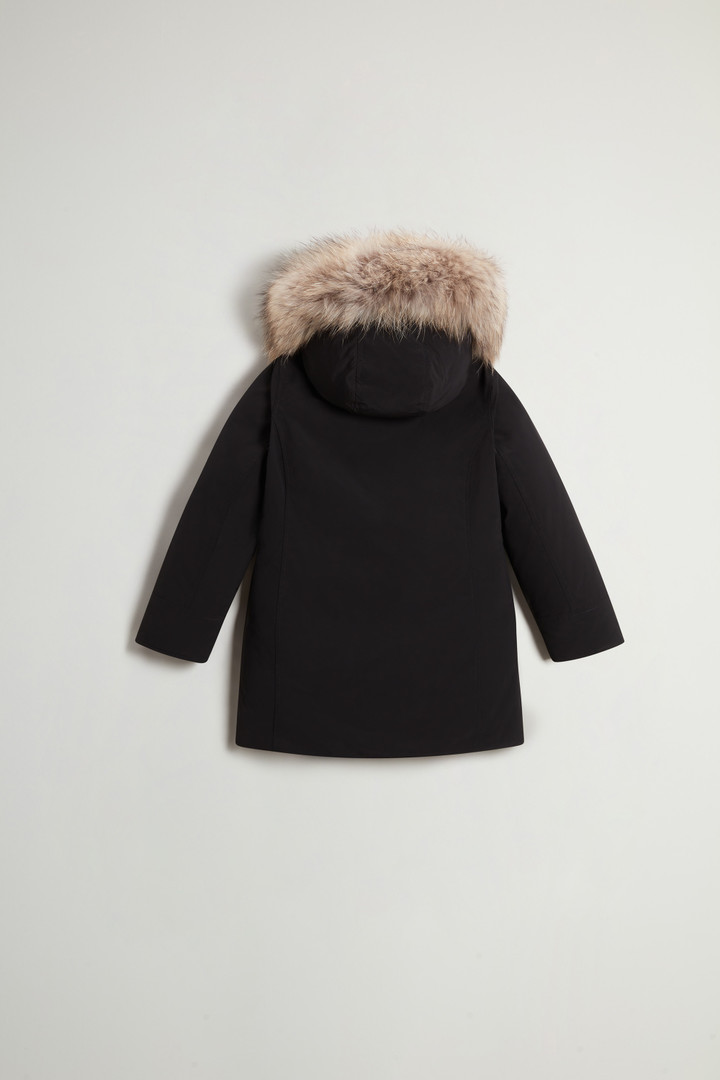 Girls’ Urban Touch Arctic Parka with Removable Fur Detail Black photo 2 | Woolrich