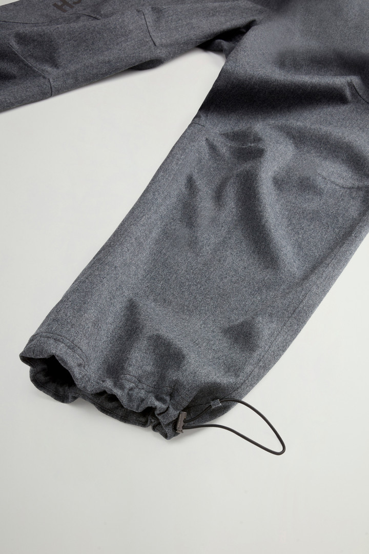 Pants in Three-Layered Italian Pure Virgin Wool by Todd Snyder Gray photo 7 | Woolrich