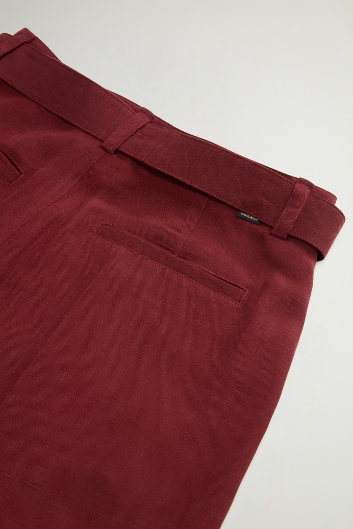 Garment-Dyed Linen-Blend Bermuda Shorts Red photo 7 | Woolrich