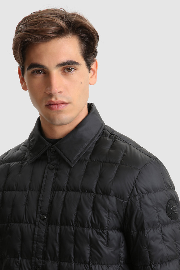 Deepsix packable overshirt in recycled nylon