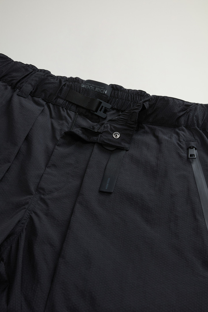 Trek Shorts in Olmetex Ripstop Nylon by Todd Snyder Black photo 5 | Woolrich