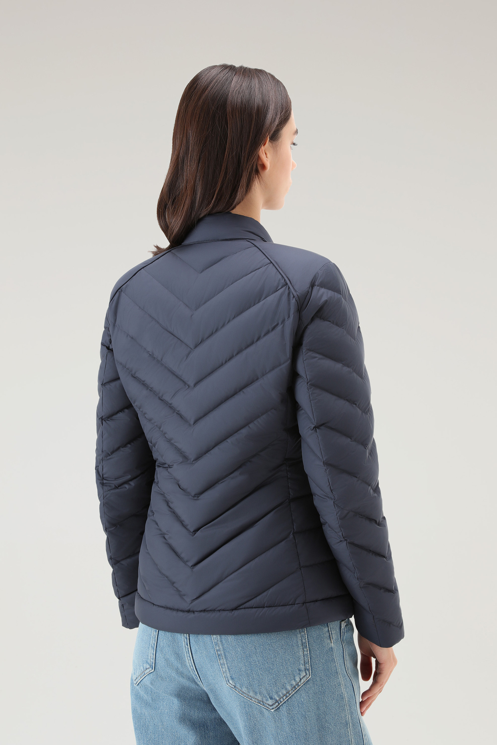 Giacca corta imbottita con trapuntatura Chevron blu photo 3 | Woolrich