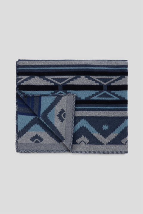 Jacquard Stripe Blanket in Pure Wool Blue photo 2 | Woolrich