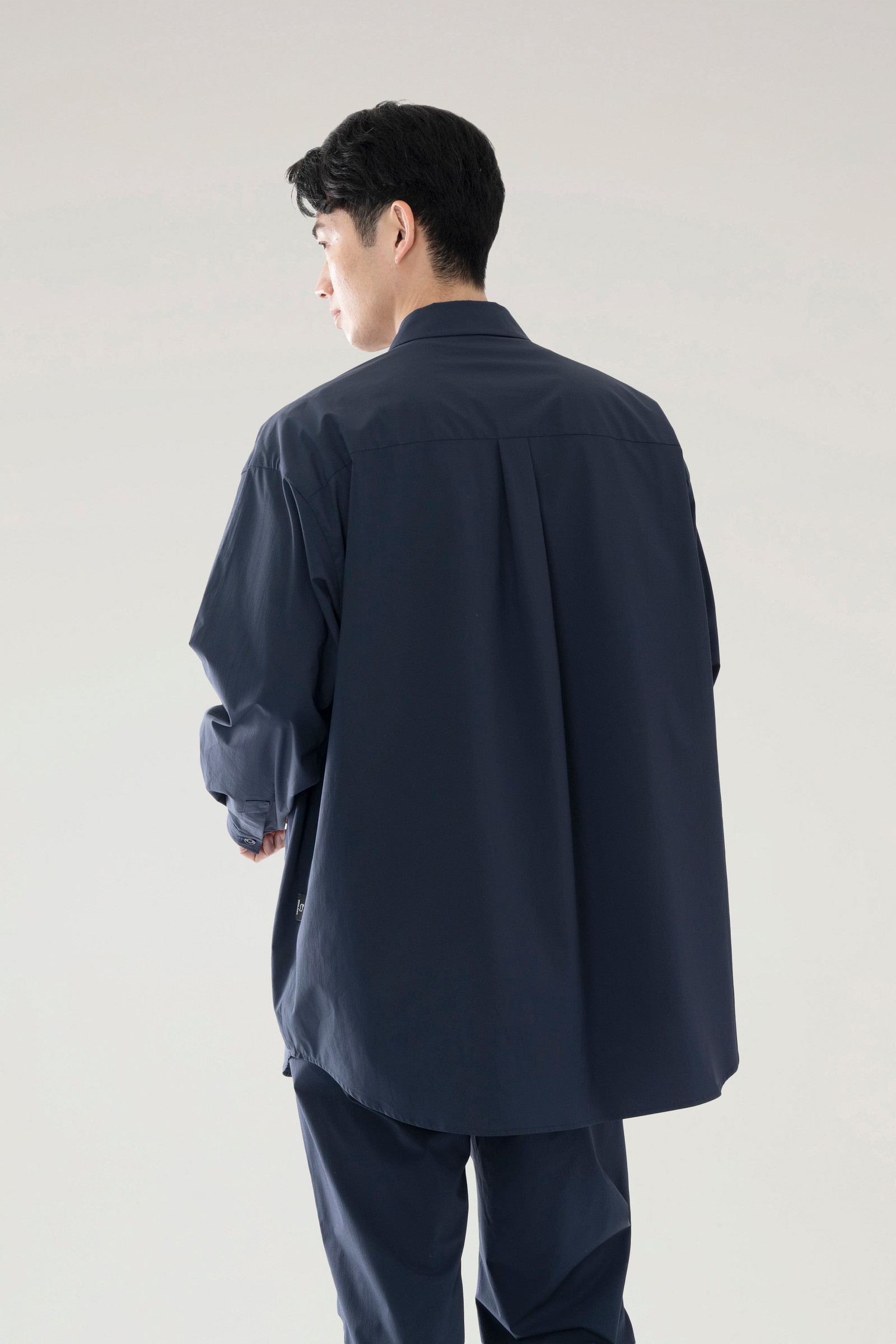 Anytime Shirt in Recycled Stretch Polyester Blue photo 4 | Woolrich