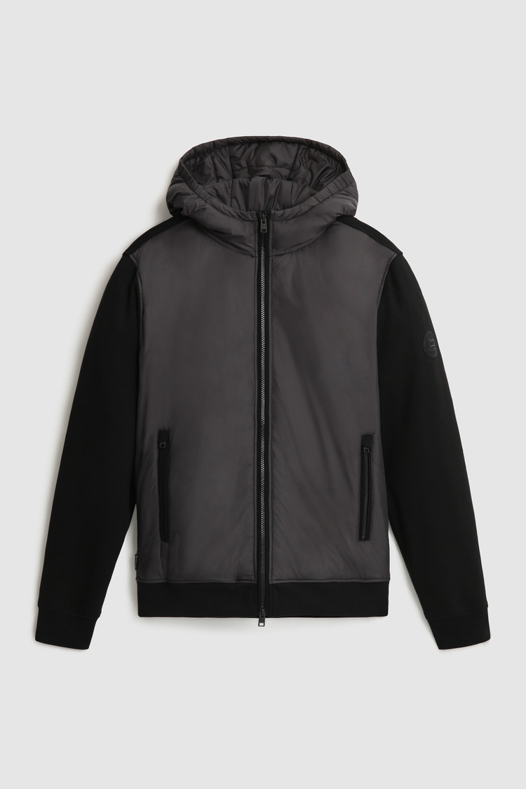 Kapuzenpulli aus Hybrid-Gewebe