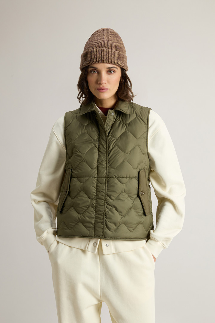 Quilted Microfiber Heritage Vest Green photo 1 | Woolrich