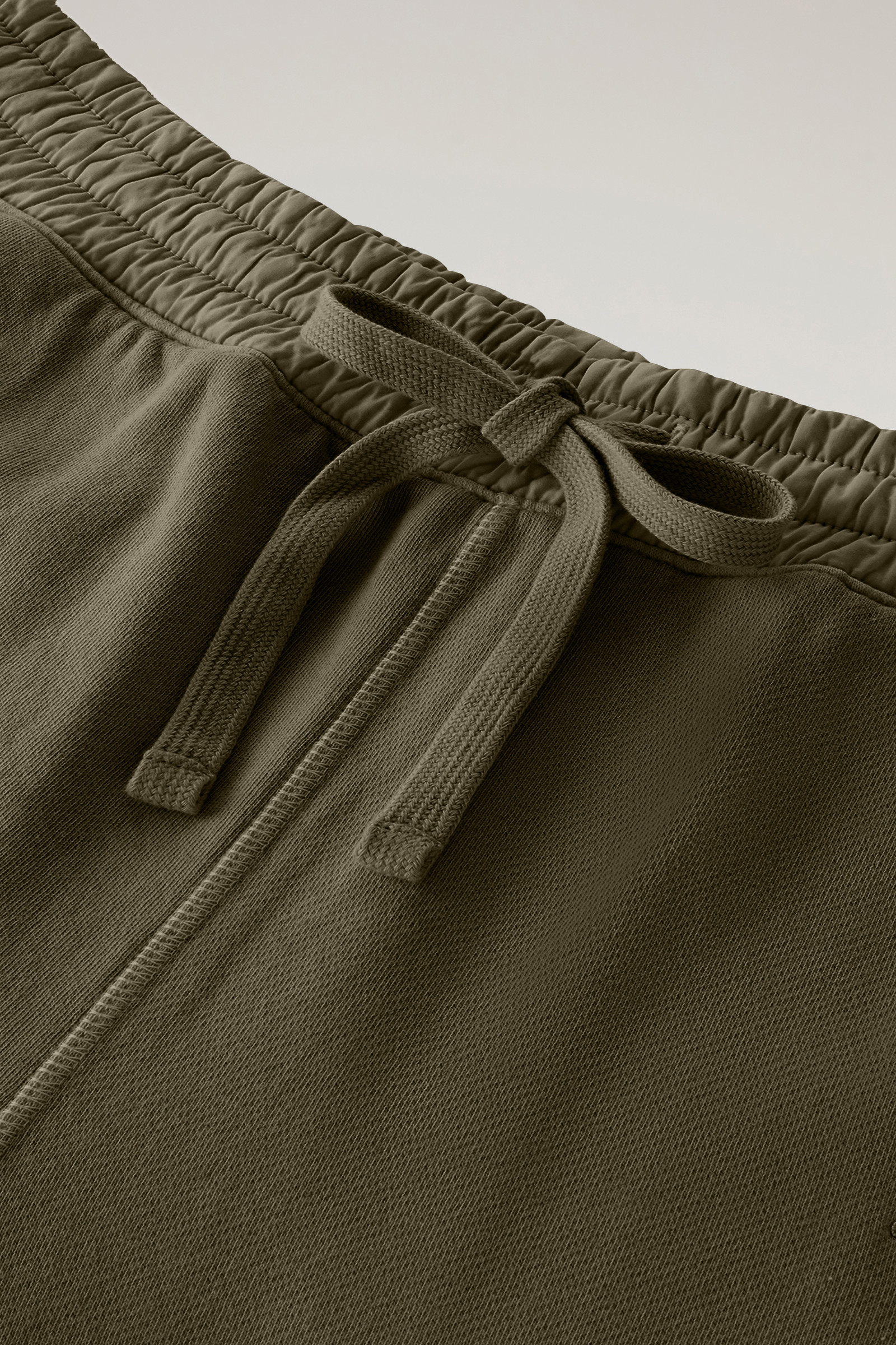 Shorts van katoen die achteraf geverfd zijn groen photo 5 | Woolrich