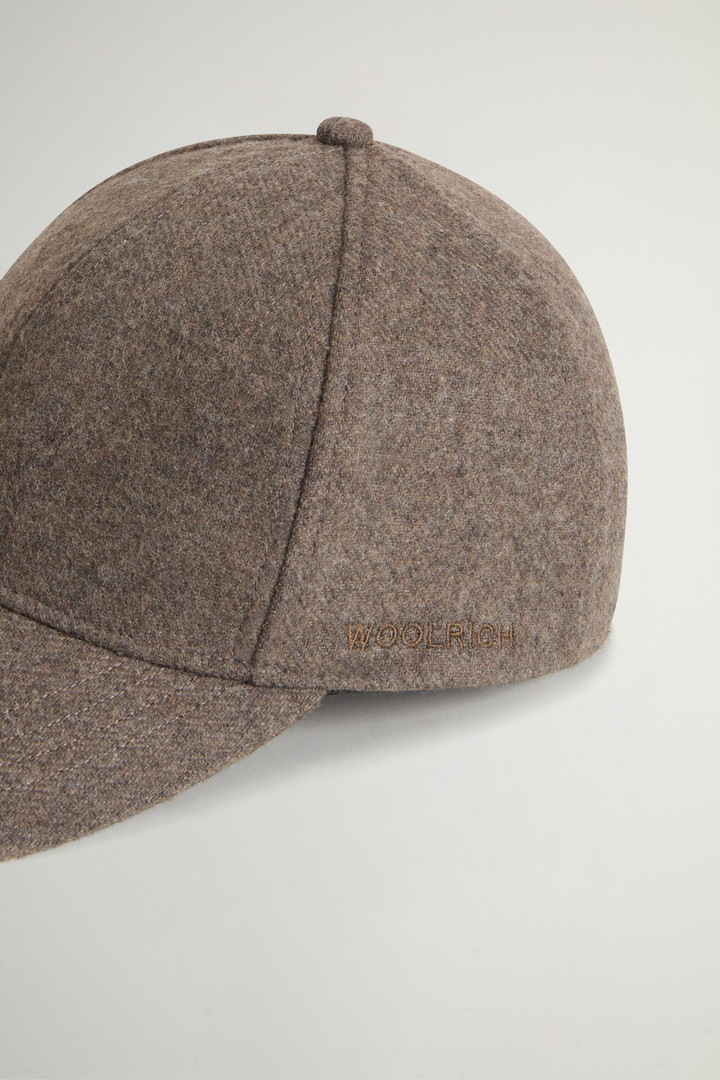 Cap in Recycled Italian Wool-Blend Brown photo 3 | Woolrich