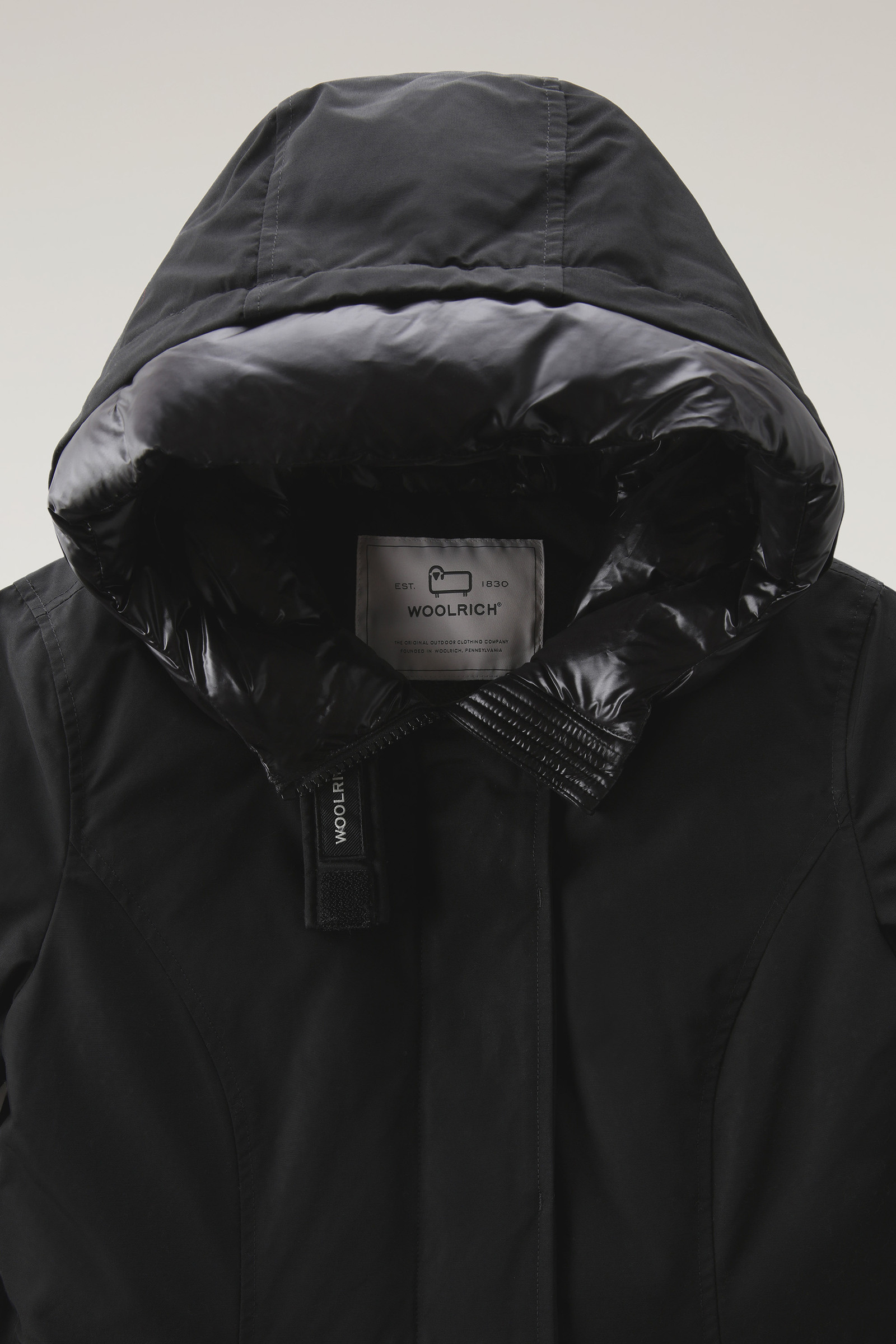 Woolrich Cotton Arctic Parka in Black for Men Mens Clothing Jackets Down and padded jackets 