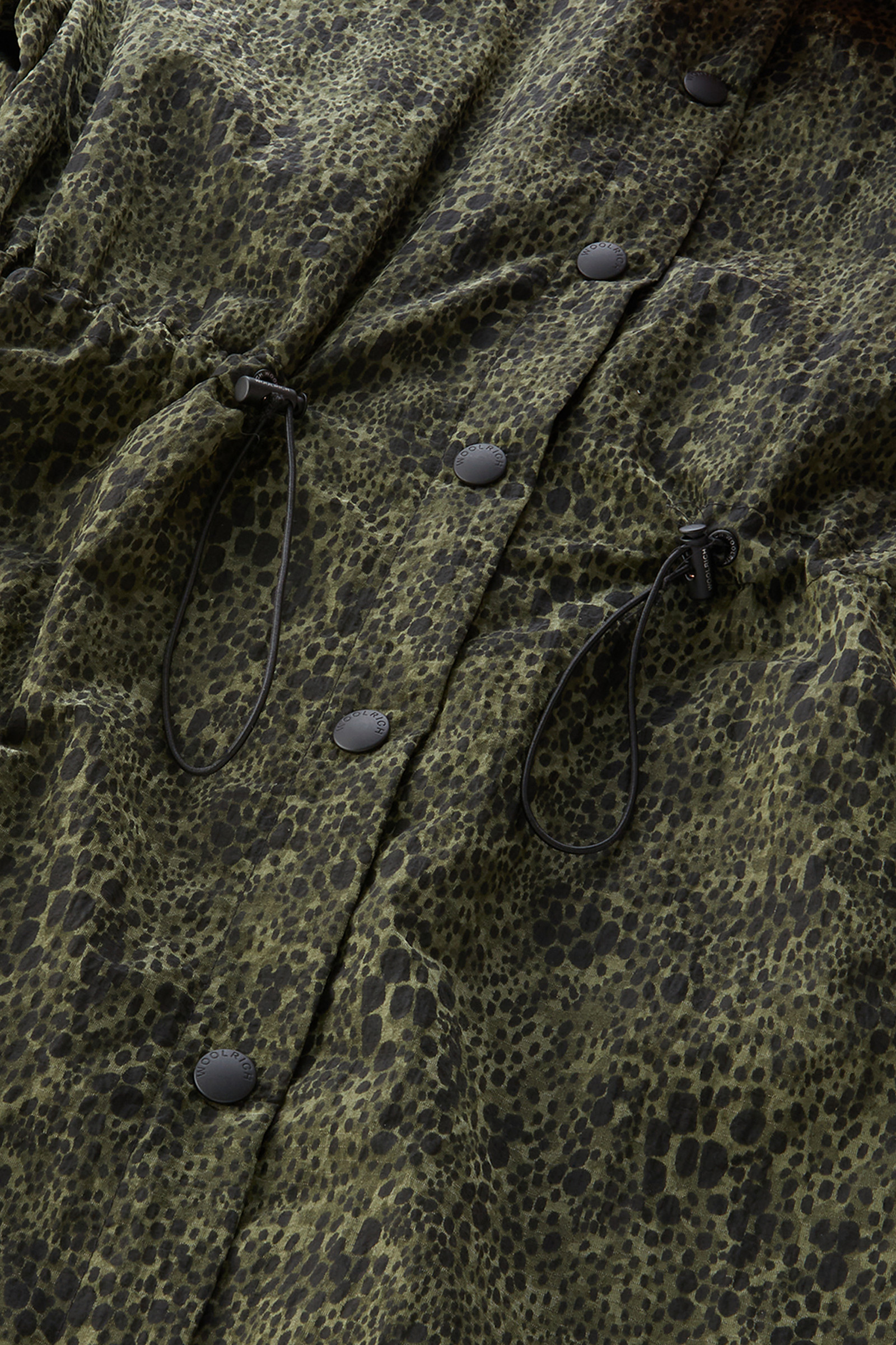 Vestito in nylon crinkle Ripstop con motivo camouflage verde photo 7 | Woolrich