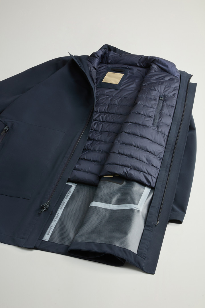 2-In-1 Jacket in Two-Layered Fabric Blue photo 11 | Woolrich