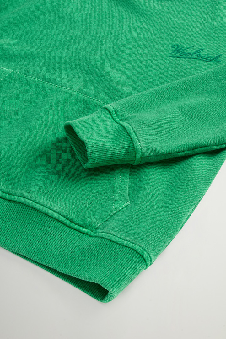 Garment-dyed Boys’ Hoodie in Pure Cotton Green photo 4 | Woolrich