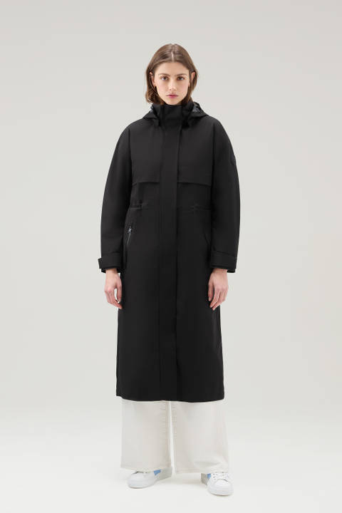 Waterproof Parka in Light Stretch Fabric with a Detachable Hood Black | Woolrich