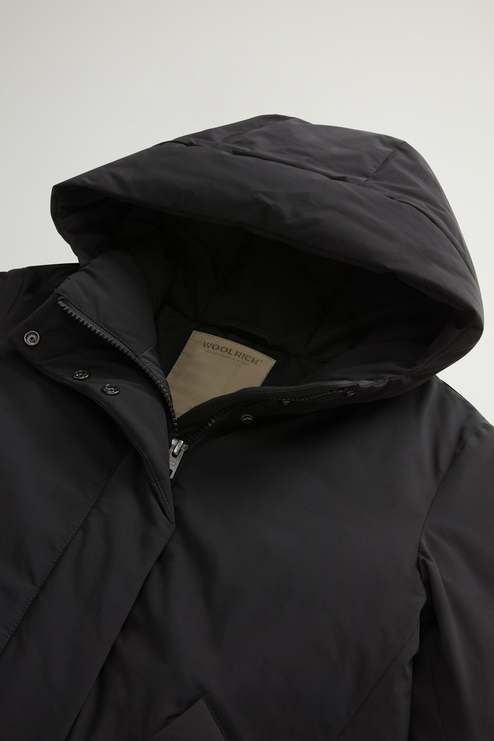 SHORT PUFFER JACKET Negro photo 3 | Woolrich