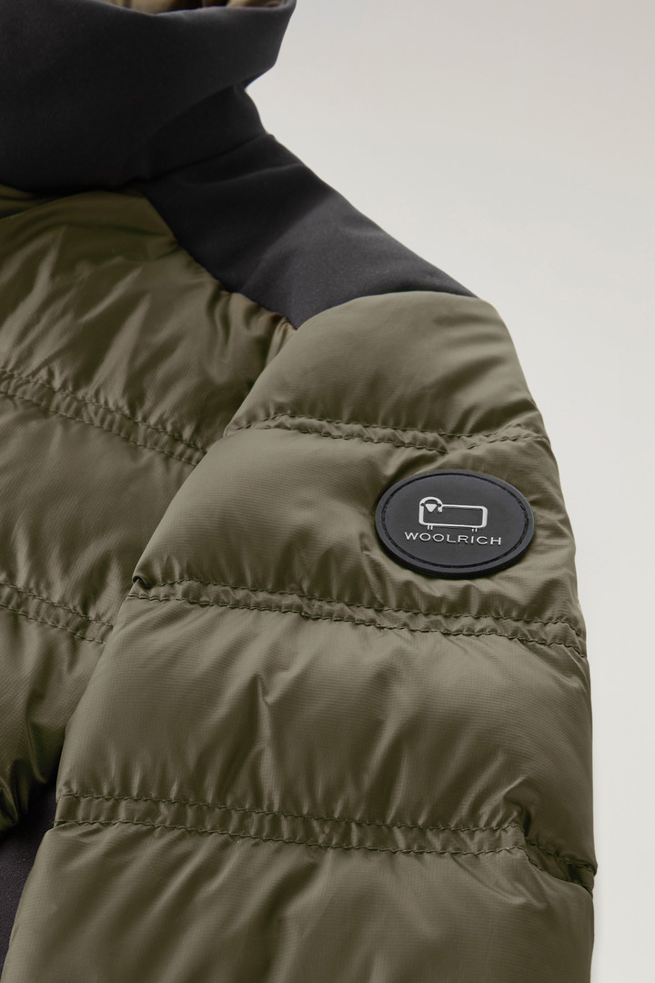 Bering Daunenjacke aus recyceltem Ripstop für Jungen Grün photo 5 | Woolrich