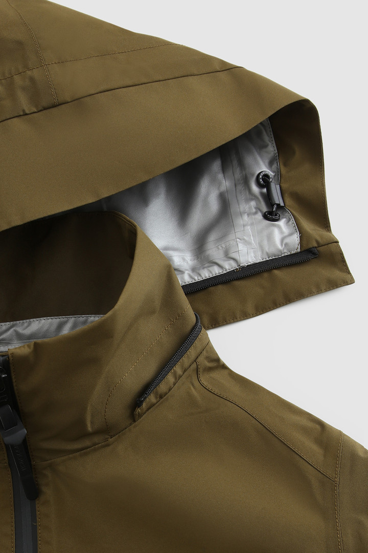 Light Waterproof Clay Parka in Gore-Tex Green photo 6 | Woolrich