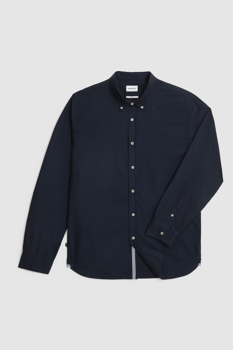 Camisa Oxford de algodón ligero teñida en prenda